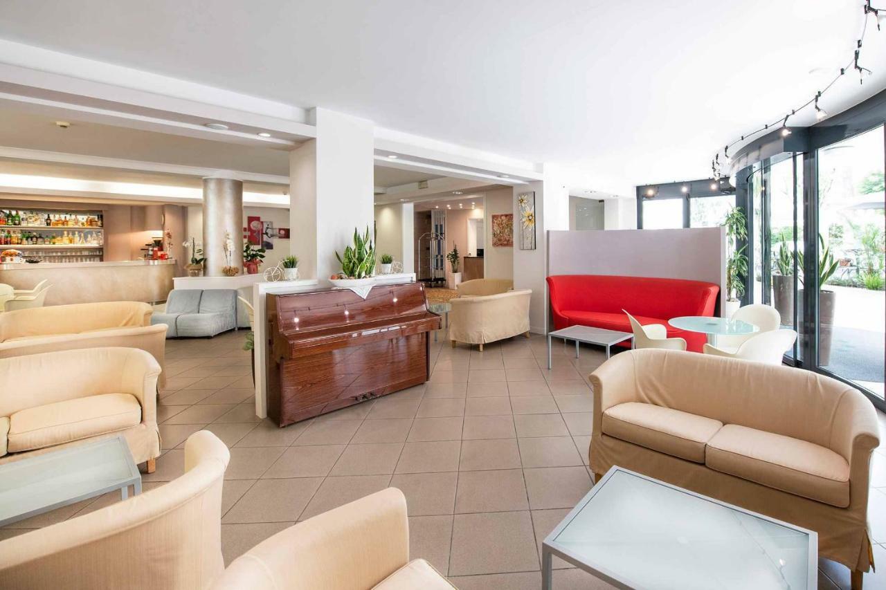 Hotel Cuba Мілано-Маріттіма Екстер'єр фото